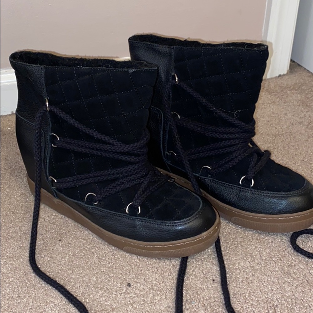 Steve Madden winter boots with wedge